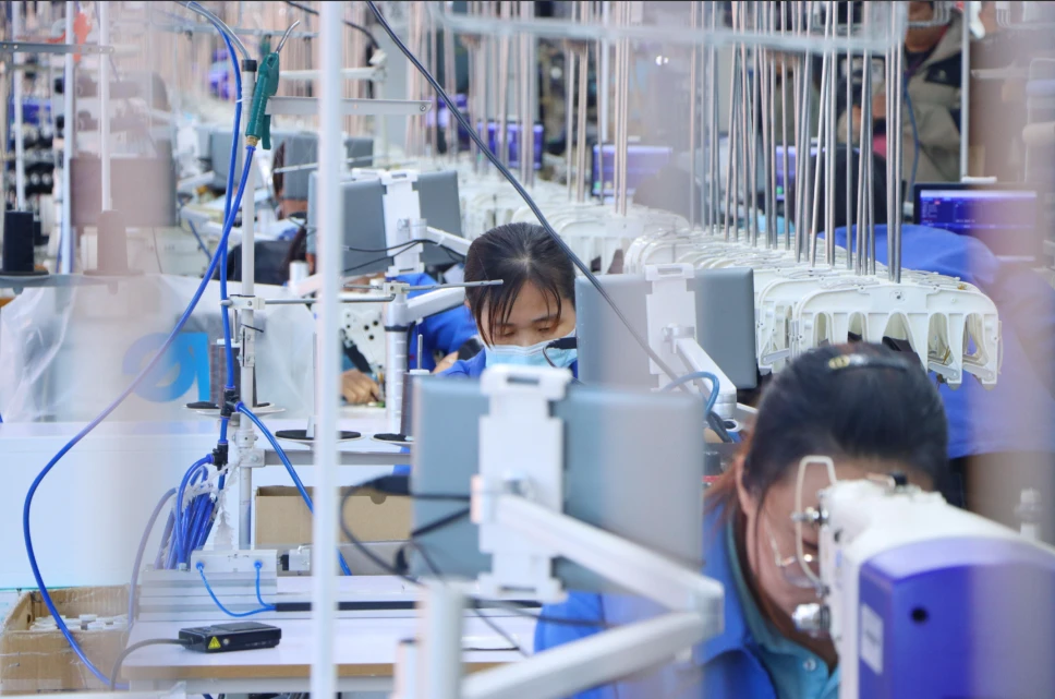 industries manufacturing img