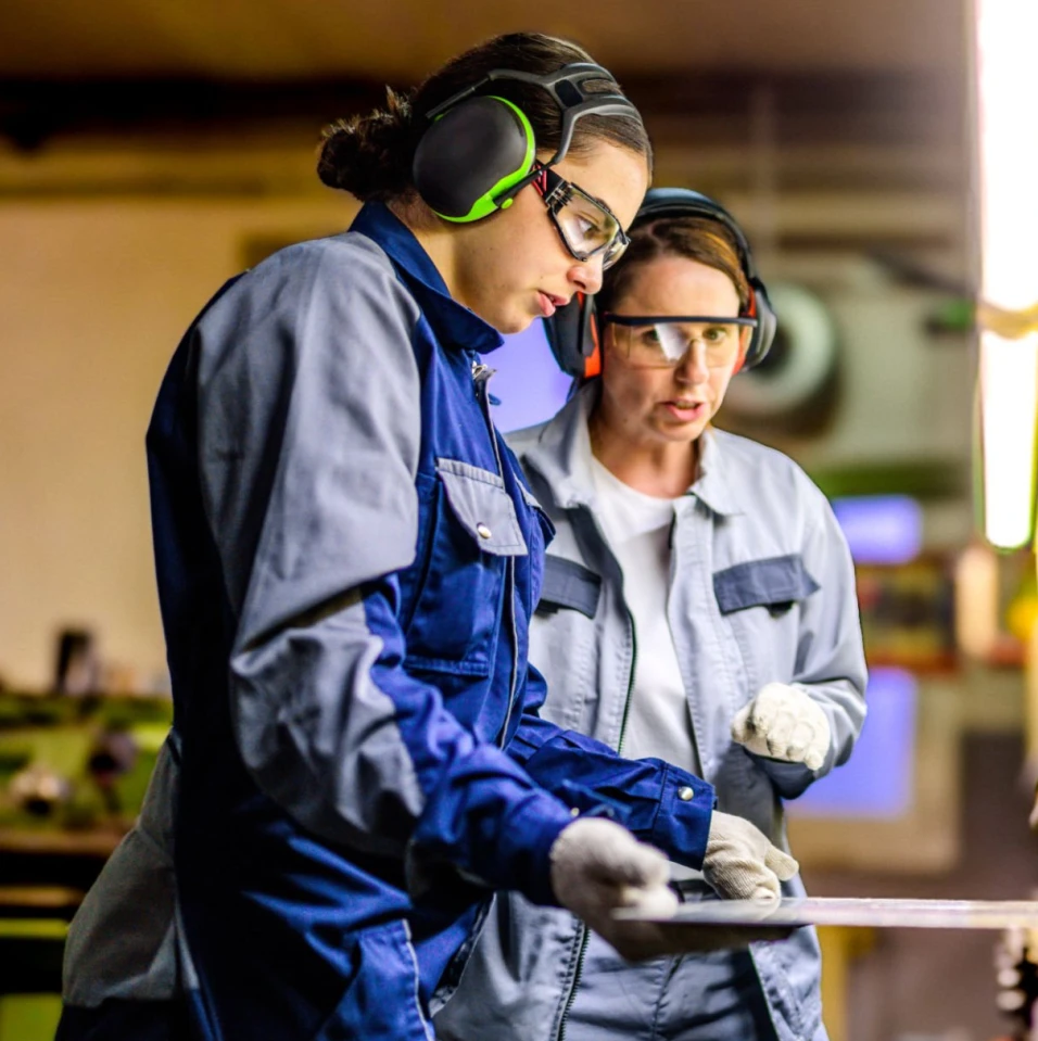 industry solutions img